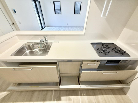 �L�b�`���@�����������������Ԃ����܂��A�Ί炠�ӂ��L�b�`��