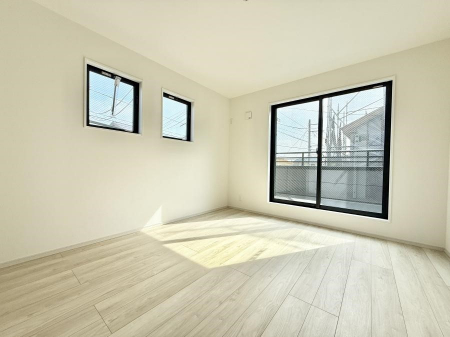 �Q���@���������̔z�u��ʋC���̗ǂ��݌v�ŕ����̋�C�������炸�A��ɐV�N�ȋ�C������܂�