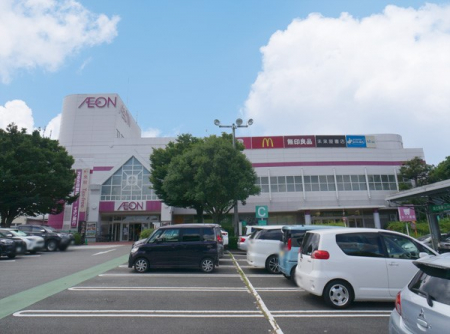 ���ӊ��@�V���b�s���O�Z���^�[ 1800m �C�I���`��V���b�s���O�Z���^�[