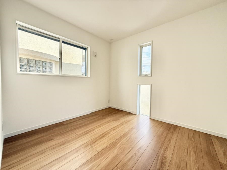 �Q���@����