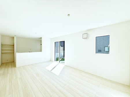 ���r���O�@���������C�ɓ���̏ꏊ�ŁA�̂�т�Ƃ������Ԃ�