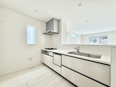 �L�b�`���@�������L���C�ɕЕt���A�g���₷���L�b�`��