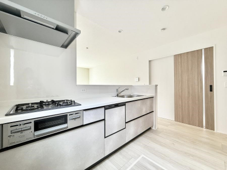 �L�b�`���@�������V���v���Ŕ������S�n�悢���Ԃ𐶂ރL�b�`�����