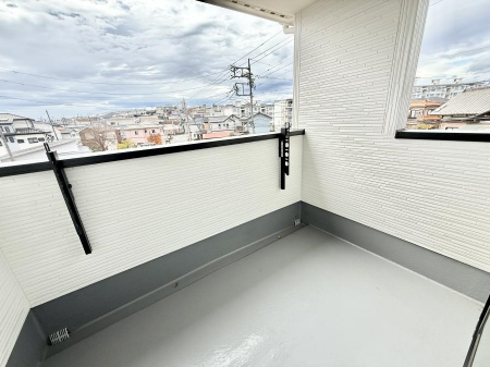 �o���R�j�[�@������ ��𒭂߂Ȃ���A�ق��ƈꑧ������ʂȋ��