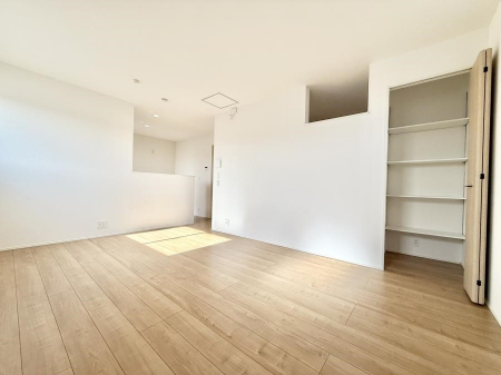 ���r���O�@�������V���v���������ґ�A��؂Ȑl�Ɖ߂����S���قǂ�����