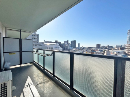 �o���R�j�[�@������ ���̃R�[�q�[���̐�����y���ށA�����̏ꏊ