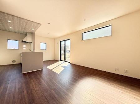 ���̑����ρ@���������C�Ȃ���������ʂɂ���A�����̋��