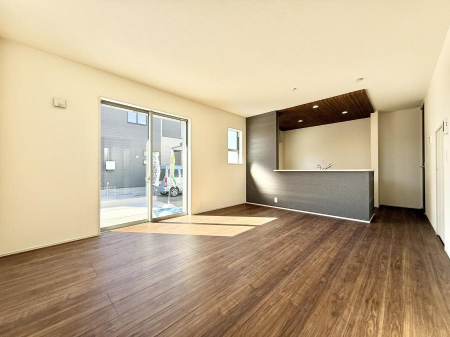 ���r���O�@�������Ƒ��̎��Ԃ��ʂ�A���K�Ŗ��������