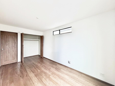 �Q���@���������̔z�u��ʋC���̗ǂ��݌v�ŕ����̋�C�������炸�A��ɐV�N�ȋ�C������܂�