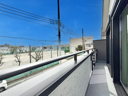 �o���R�j�[�@������ ���R��g�߂Ɋ�����A�J���I�ȃo���R�j�[