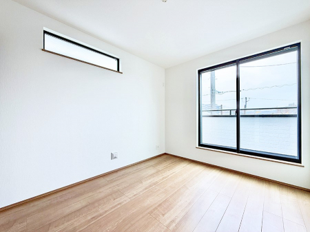 �Q���@���������̔z�u��ʋC���̗ǂ��݌v�ŕ����̋�C�������炸�A��ɐV�N�ȋ�C������܂�