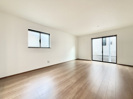 ���r���O�@���������났�ƏΊ炪�W�܂�A�S���܂郊�r���O