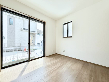 �q�������@�������d����׋��̃X�y�[�X�Ɏg�����ƂŁA�W�����₷���Â��Ȋ��������܂�