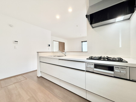 �L�b�`���@�������V���v���Ŕ������S�n�悢���Ԃ𐶂ރL�b�`�����