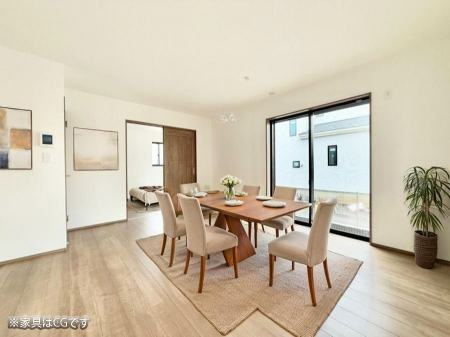 ���r���O�@���������R�Ɖ�b�����܂��A�S�n�悢�ЂƂƂ�