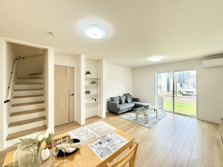 ���r���O�@�������Ƒ��̎��Ԃ��ʂ�A���K�Ŗ��������