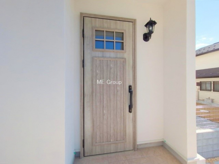 ���ց@�O��