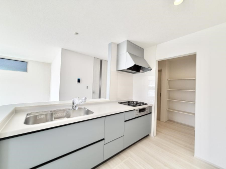 �L�b�`���@�������V���v���ŋ@�\�I�A�����g���₷���L�b�`��