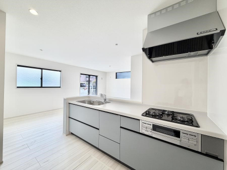 �L�b�`���@�������L���C�ɕЕt���A�g���₷���L�b�`��