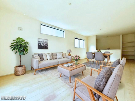 ���r���O�@���������났�ƏΊ炪�W�܂�A�S���܂郊�r���O