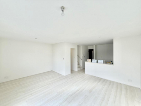 ���r���O�@���������났�ƏΊ炪�W�܂�A�S���܂郊�r���O