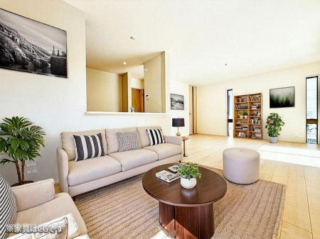 ���r���O�@���������R�Ɖ�b�����܂��A�S�n�悢�ЂƂƂ�