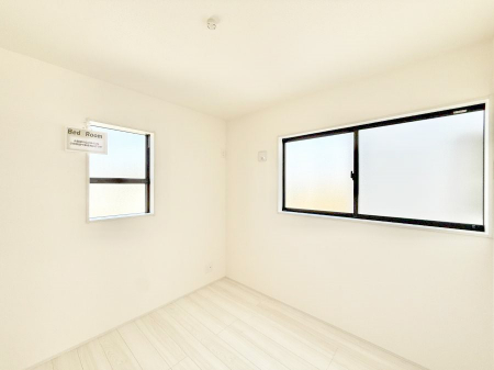 ���r���O�@�������V���v���������ґ�A��؂Ȑl�Ɖ߂����S���قǂ�����