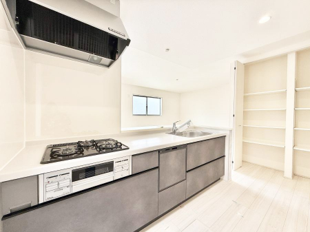 �L�b�`���@�����������������Ɗy�����Ȃ�A���K�ȃL�b�`�����