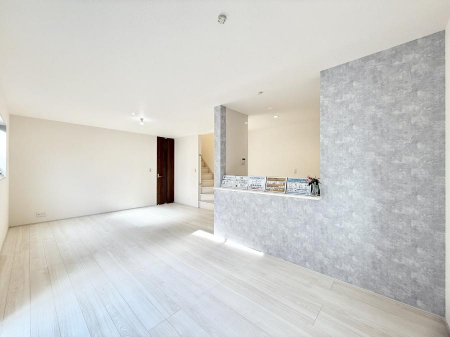 ���r���O�@���������R�Ɖ�b�����܂��A�S�n�悢�ЂƂƂ�