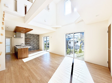 ���r���O�@�������S���������ꏊ�A�������߂����郊�r���O