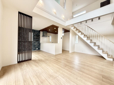 ���r���O�@�������Ƒ��̎��Ԃ��ʂ�A���K�Ŗ��������