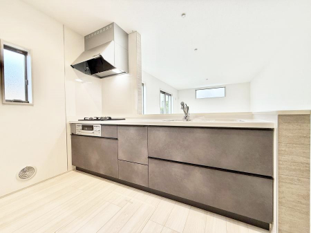 �L�b�`���@���������y���݂ƐH�ׂ�K����͂���L�b�`��