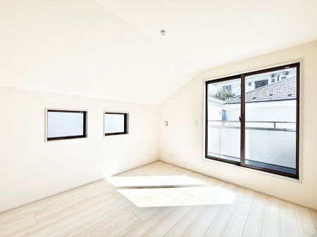 �Q���@���������̔z�u��ʋC���̗ǂ��݌v�ŕ����̋�C�������炸�A��ɐV�N�ȋ�C������܂�