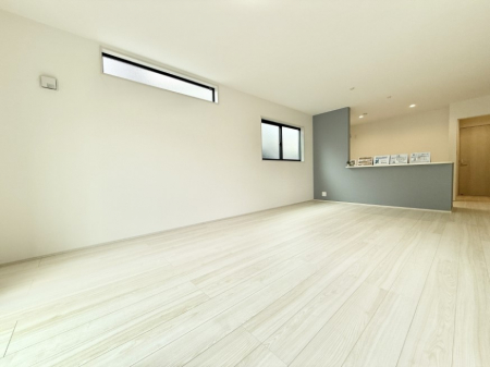 ���r���O�@�����������������Ɠ��ʂɂ���A�e���̋��