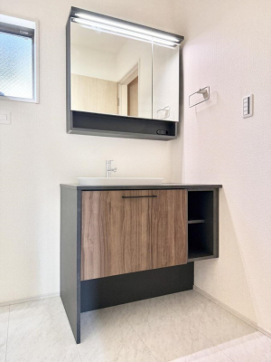 ���ʑ�E���ʏ��@���������̏������X���[�Y�ɂł���L���ł�