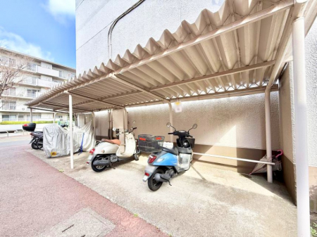 ���̑��@�O�ρ��~�n���Ƀo�C�N�u������������Ă���܂�