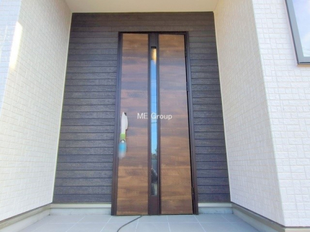 ���ց@�O�ρ� �V���v���Ŕ������A�Z�܂��̑���ۂ��ʂ錺�ւł�