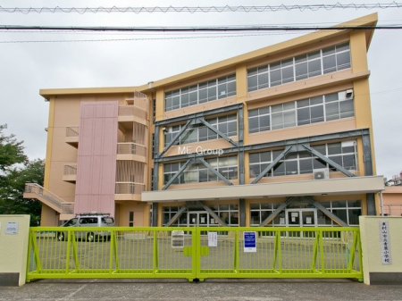 ���ӊ��@���w�Z 720m �����R�s���t���w�Z