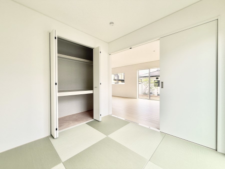 ���̑����ρ@�����������̘a���A���{�̏t�ďH�~���f���܂�