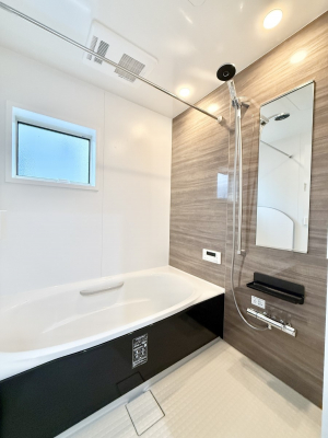 �����@����������̔�������A�S����������Ԃł�