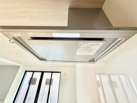 ���̑����ρ@�ݔ����������̏��C����������C��ɗU������A�����I�ɔr�����ł��܂��B