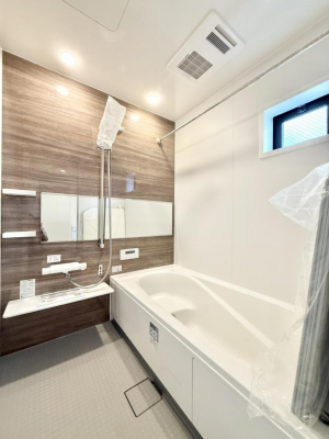 �����@����������̔�������A�S����������Ԃł�