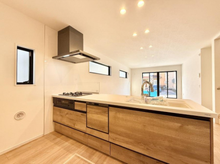 �L�b�`���@���������y���݂ƐH�ׂ�K����͂���L�b�`��