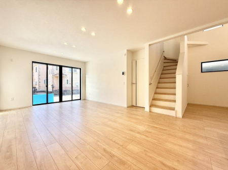 ���̑����ρ@���������C�Ȃ���������ʂɂ���A�����̋��