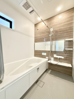 �����@����������̔�������A�S����������Ԃł�