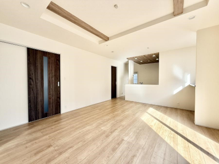 ���r���O�@�������Ƒ��̎��Ԃ��ʂ�A���K�Ŗ��������