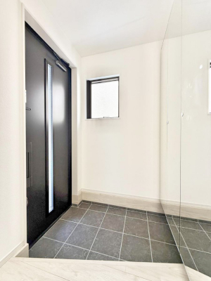 ���ց@������ �V���v���Ŕ������A���K�ȕ�炵�̓����