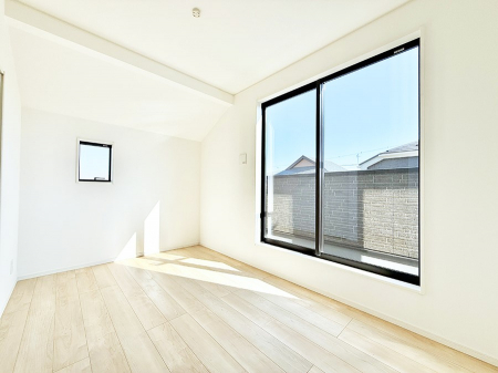 �Q���@���������̔z�u��ʋC���̗ǂ��݌v�ŕ����̋�C�������炸�A��ɐV�N�ȋ�C������܂�