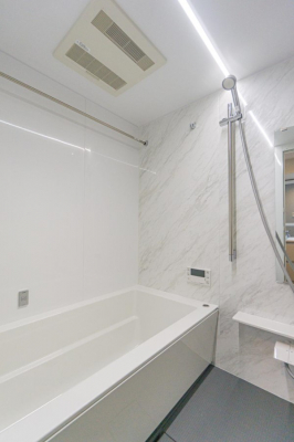 �����@�����������b�N�X�ł���A���₩�ȕ��͋C�ł�