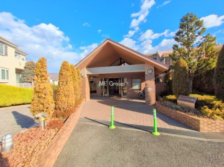 �G���g�����X�@�O�ρ��A�邽�тɈ��S����^���Ă����A���J�ɊǗ����ꂽ���L���